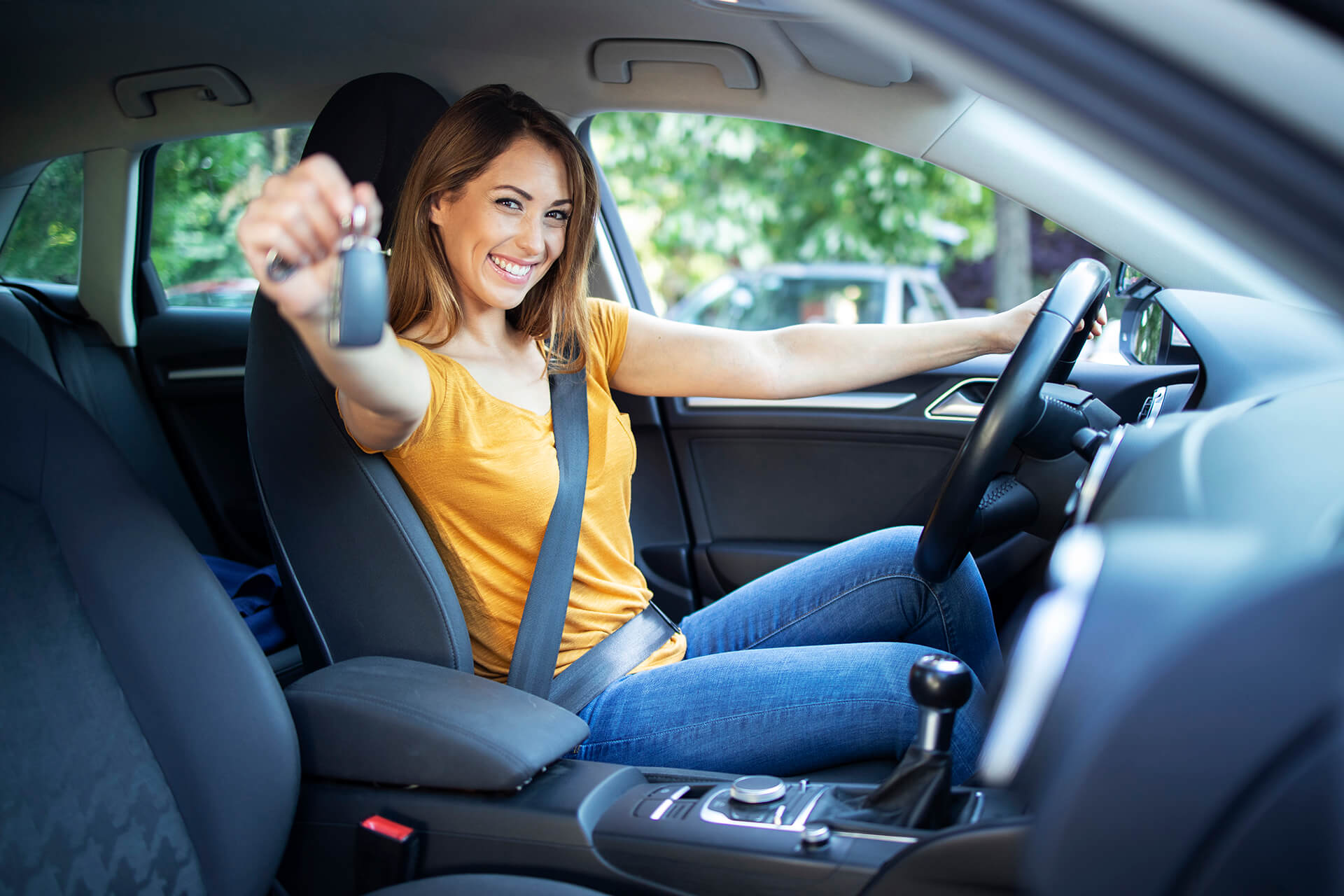 Driver Dormitory Moving Into College Dorm | USA Auto Transport