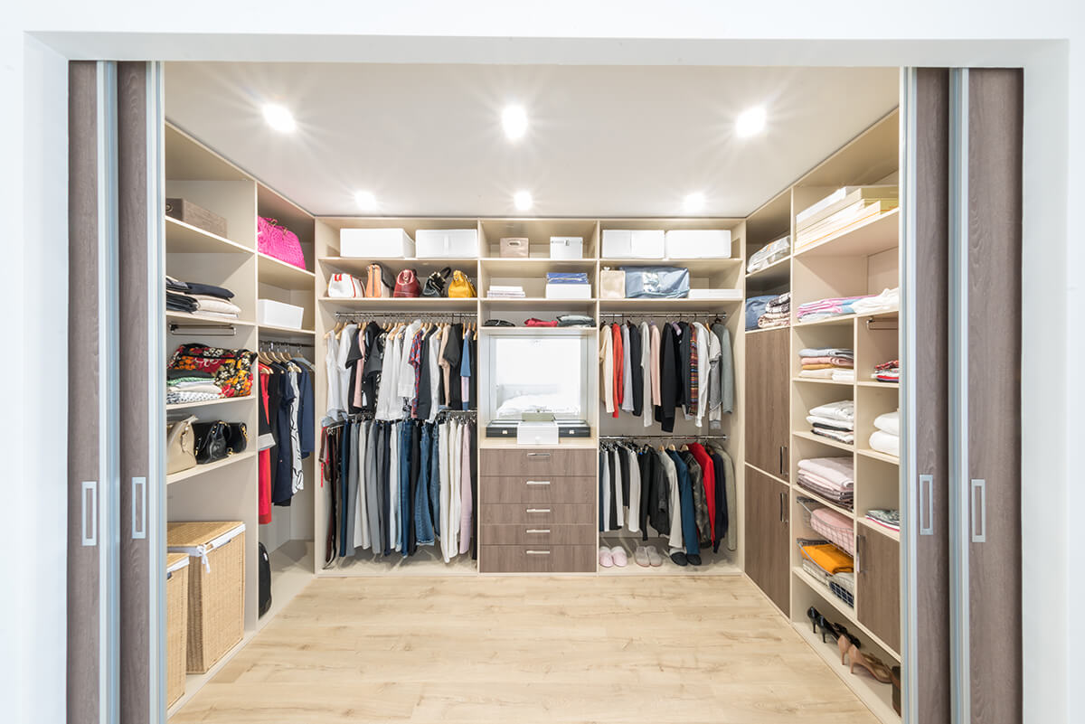 A tidy wardrobe